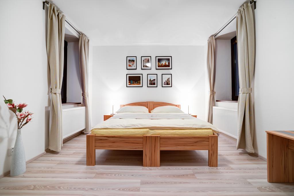 Penzion Královská Cesta Brno Habitación foto