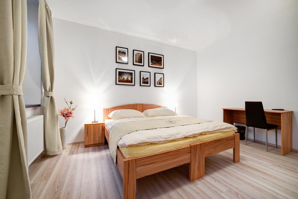 Penzion Královská Cesta Brno Habitación foto